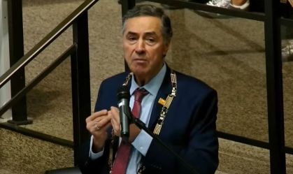 Com cadeira vaga no STF, Barroso diz que tem muitas mulheres "capazes"