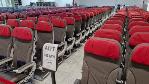 Poltronas dos aviões da Latam são substituídas a cada 36 meses
