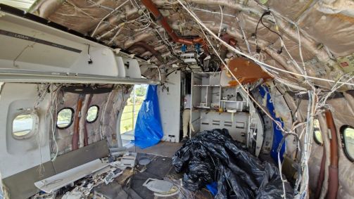 Cabine de um A320 da Latam foi desmontada para que os alunos possam ver como funciona um avião por dentro