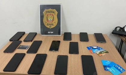 Polícia prende criminosos peruanos que roubavam celulares no transporte público do DF