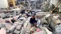 Após 2 anos de guerra, palestinos preferem "morrer em nossa terra" a fugir