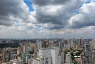 Verão foi marcado por recordes de calor e temporais severos pelo Brasil