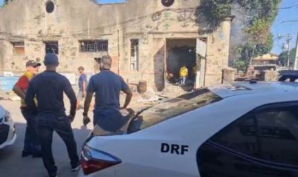 Polícia Civil desmantela ferro-velho clandestino em Niterói (RJ)