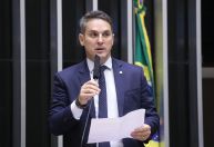 Líder da oposição pede "respeito" e cobra Hugo sobre PL da Anistia