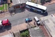 Ônibus desgovernado mata pai e filha no RS; motorista é linchado