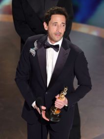 Adrien Brody, por “O Brutalista”
