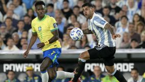 Lance de Argentina x Brasil