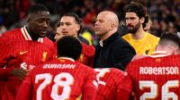 “Podemos fazer algo especial”, diz Slot sobre Liverpool x PSG na Champions