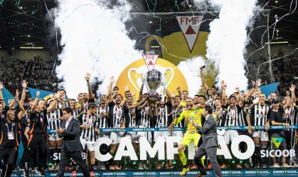 Atlético perde para América, mas volta a ser hexacampeão mineiro