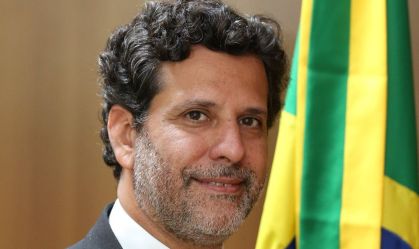 Comissão de Ética analisa elo entre secretário e organização internacional