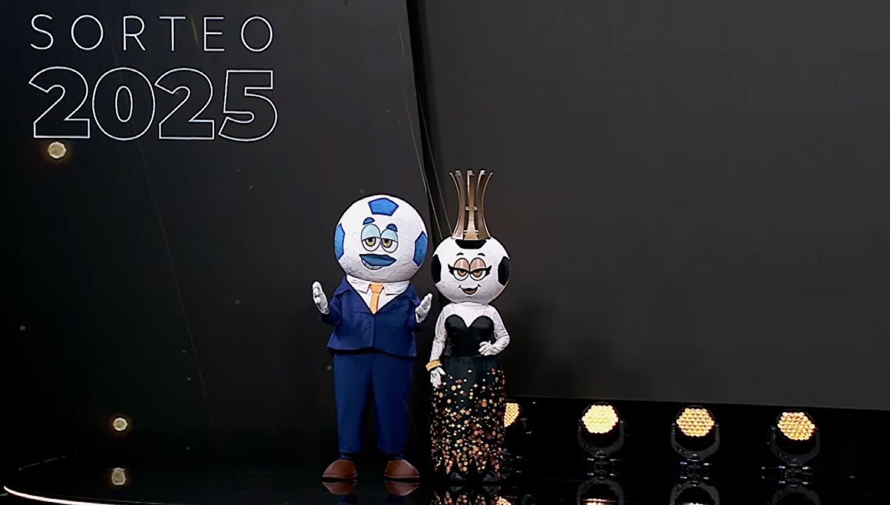 Esférico Bolet e Gloria Eterna, personagens de série animada da Conmebol