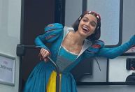 Rachel Zegler mostra bastidores do live-action de “Branca de Neve”; veja