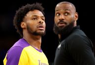 LeBron James se pronuncia após brigar com comentarista por crítica ao filho