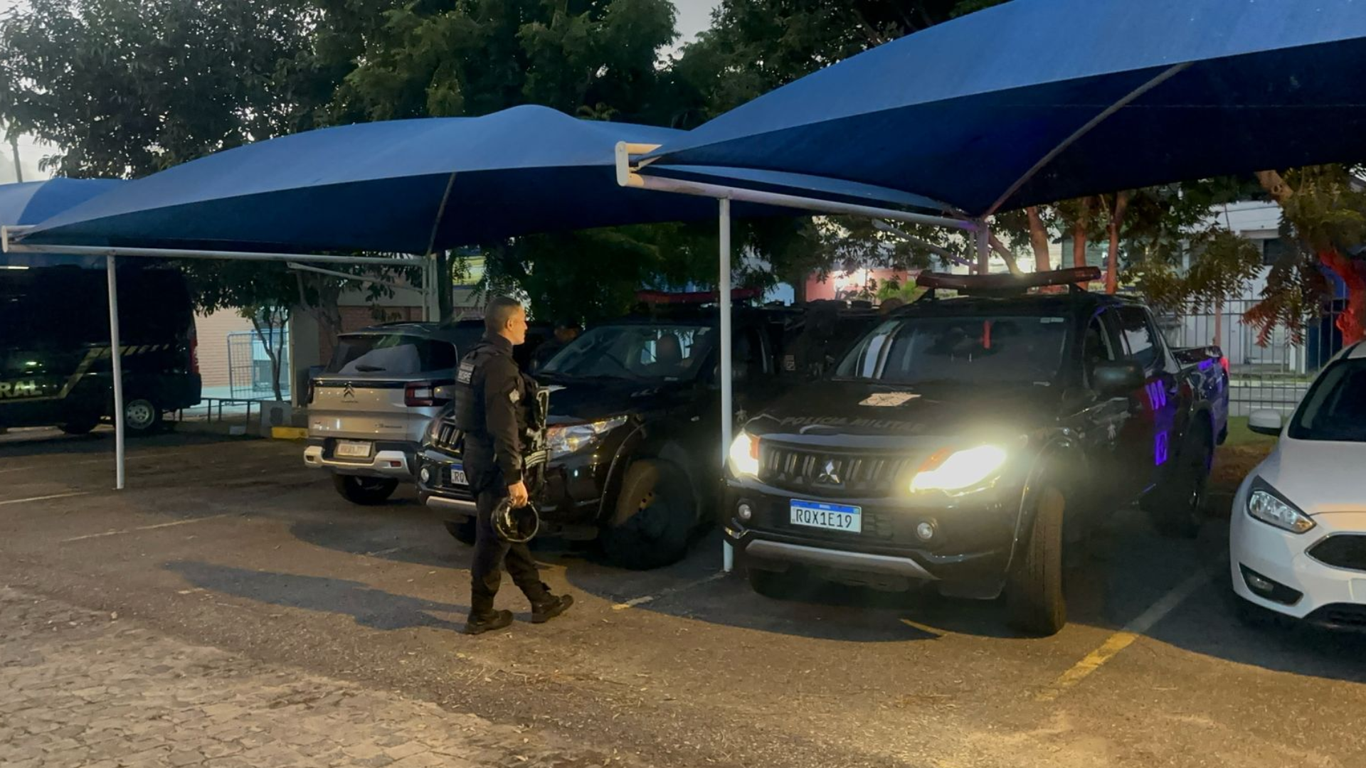 POLÍCIA DESARTICULA QUADRILHA