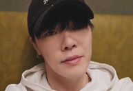 Morre cantor sul-coreano Wheesung, aos 43 anos, e polícia investiga a causa