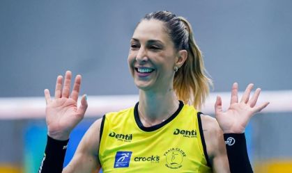 Carol Gattaz, do vôlei, passará por cirurgia no joelho