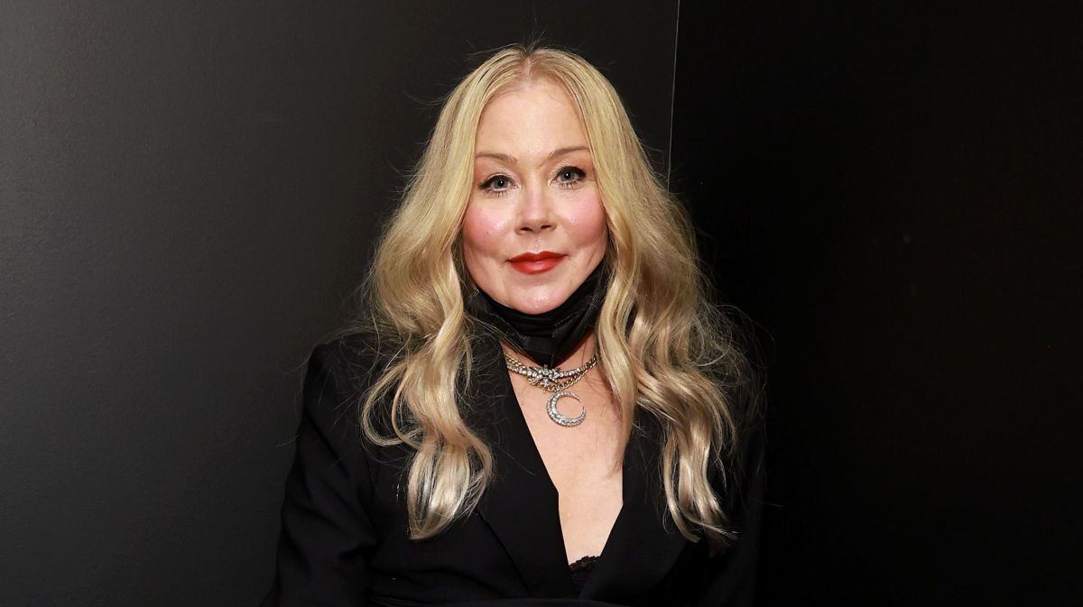 Christina Applegate descobre diagnóstico errado de esclerose múltipla