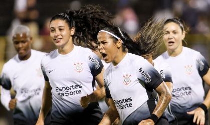 Corinthians elimina Cruzeiro e vai à final da Supercopa Feminina