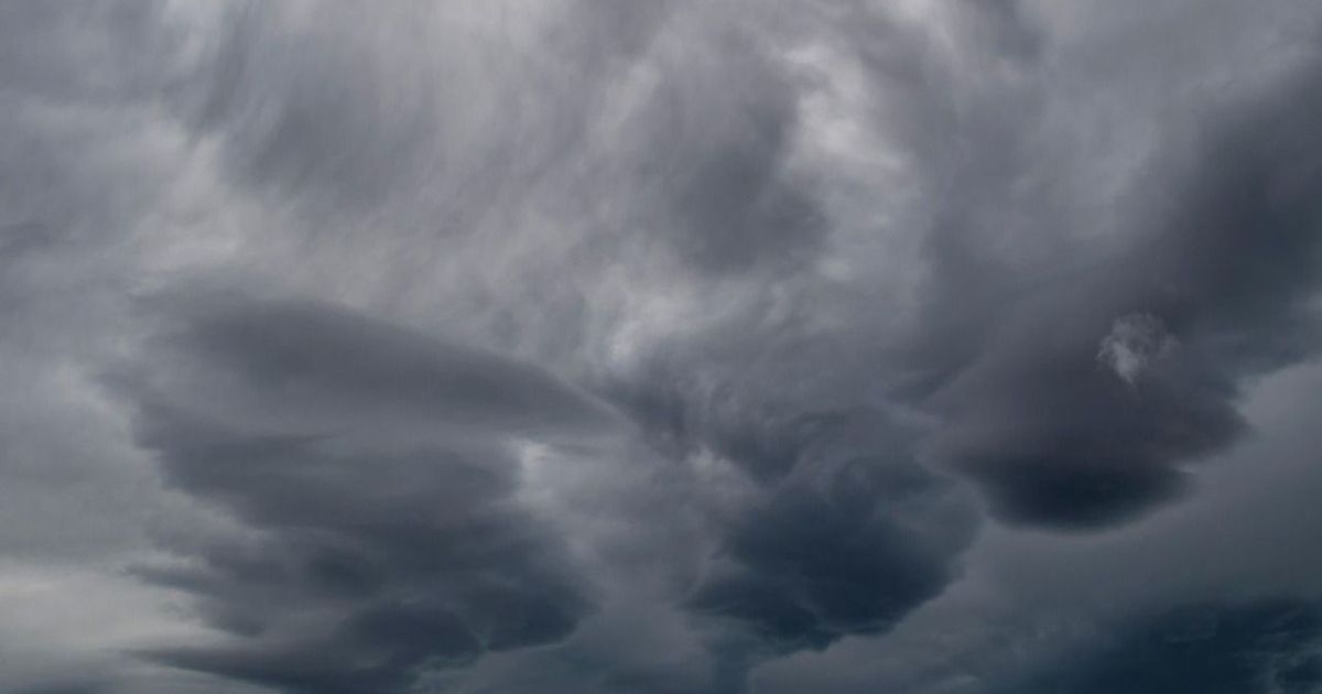 Satélite mostra concentração de nuvens nos extremos do país; veja previsão