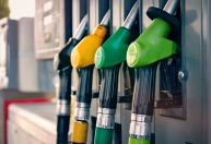 Sanções a diesel russo não ameaçam abastecimento no Brasil, diz Abicom