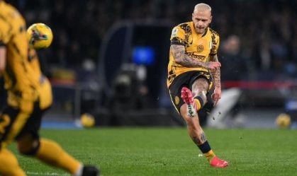 Napoli empata no fim e evita planos da Inter na Serie A