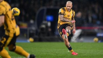 Dimarco marcou golaço de falta para a Inter