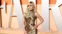 Saída de Donatella marca o "fim de uma era" na Versace, diz especialista