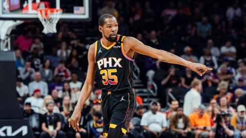 Kevin Durant em jogo dos Suns