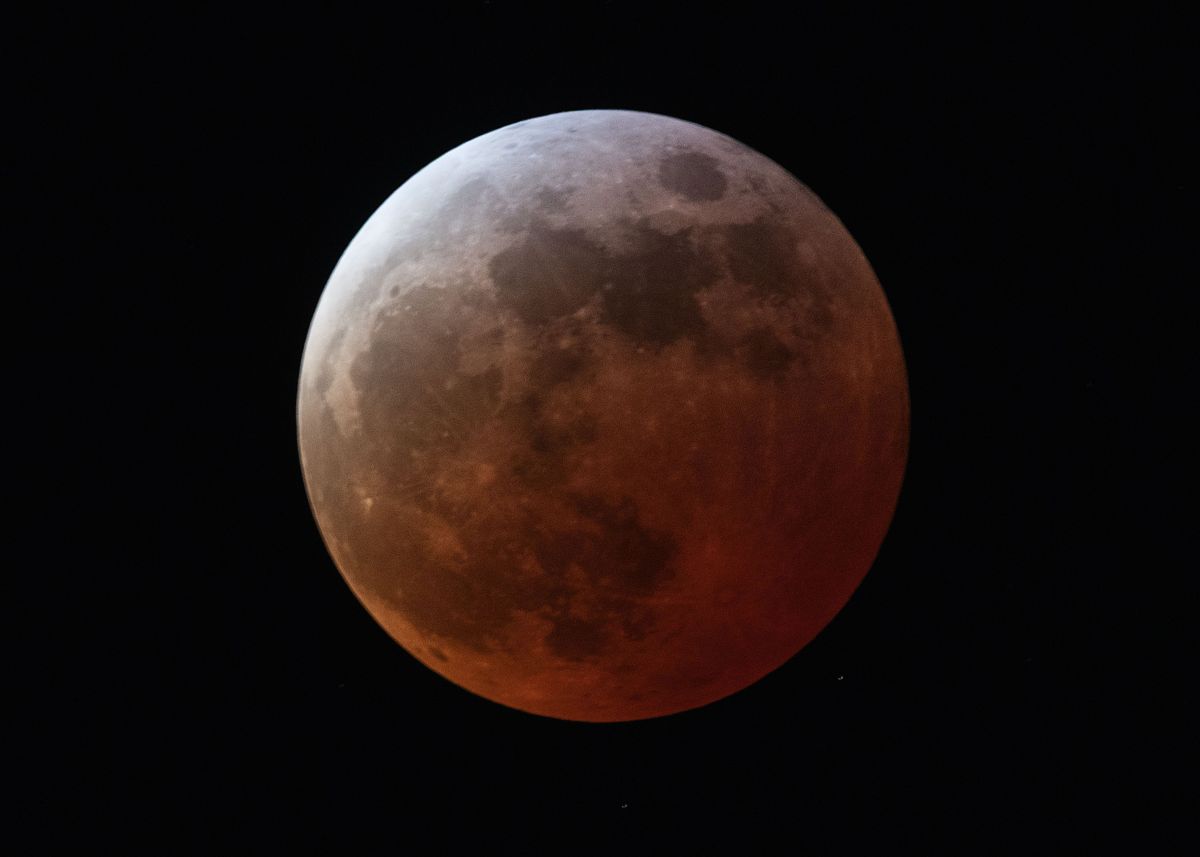 Eclipse lunar no Brasil ocorre nesta semana: veja horários e como observar