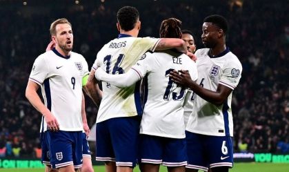Inglaterra vence Letônia com gols de Reece James e Eze nas Eliminatórias