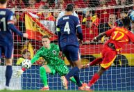 Nos pênaltis, Espanha bate Holanda e vai à semifinal da Nations League