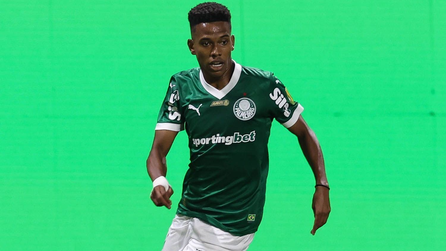 Estêvão na final do Paulistão contra o Corinthians
