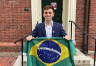 Brasileiro conquista bolsa para mestrado na China; conheça