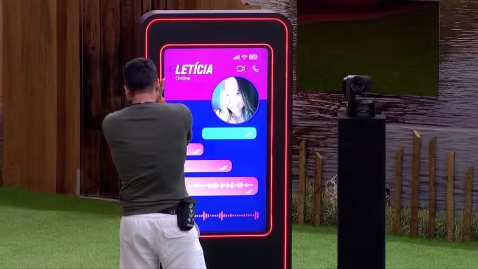 BBB25: Guilherme se emociona ao ouvir áudio da esposa no Sincerão