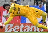 Herói da final, Hugo Souza comemora título pelo Corinthians: "Clube merece"