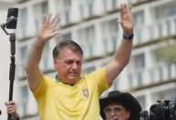 Veja as autoridades que estão em ato com Bolsonaro por anistia no Rio