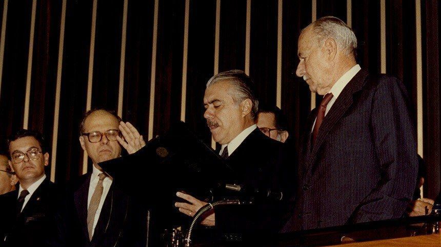 José Sarney