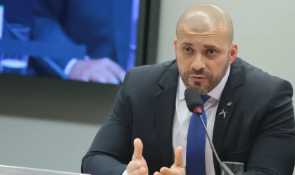 STF mantém proibição de saída de Daniel Silveira para estudo ou trabalho
