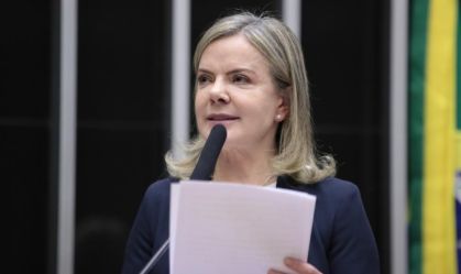 Isenção do IR até R$ 5 mil deve ser votada na próxima semana, diz Gleisi