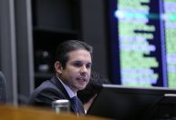 Hugo sinaliza ao PSOL que irá pautar cassação de Brazão