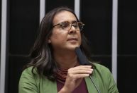 Duda Salabert diz que também foi avisada de que visto virá como "masculino"