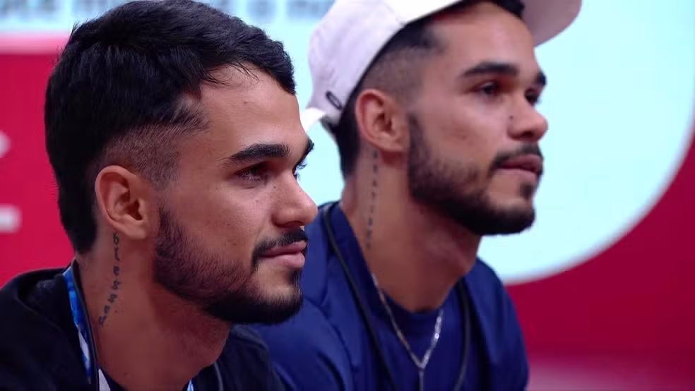 BBB25: João Gabriel e João Pedro reveem irmãos, que também são gêmeos