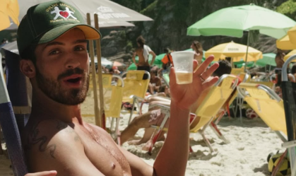 João Guilherme curte Carnaval no Rio após término com Marquezine