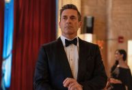 Após viver bilionário da tecnologia, Jon Hamm diz não querer ser Elon Musk