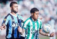 Com pancadaria e pênaltis, Grêmio elimina Juventude e vai à final do Gaúcho