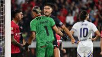 Keylor Navas é chamado de “traidor” após deixar o futebol argentino