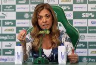 Leila Pereira ataca movimento contra gramado sintético: "Fiquem na Europa"