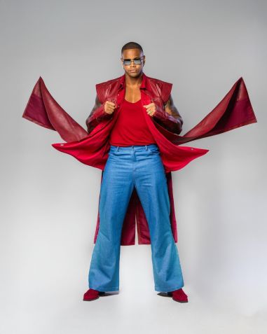 Leo Santana fantasiado de Homem-Aranha no Carnaval • Divulgação