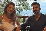 Letícia Spiller posa com namorado em passeio romântico; veja