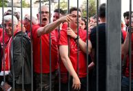 Ministro da França se desculpa com torcedores do Liverpool; entenda
